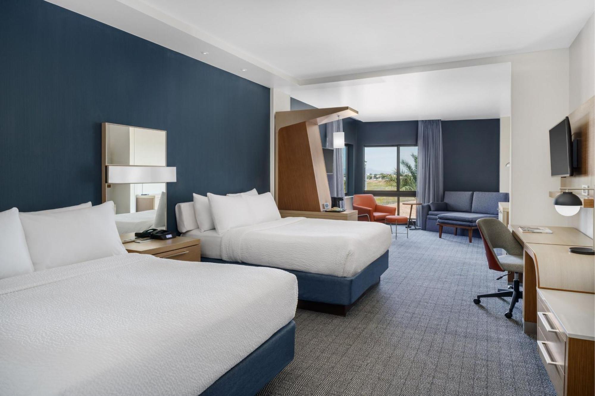Courtyard By Marriott Phoenix Mesa Gateway Airport Экстерьер фото