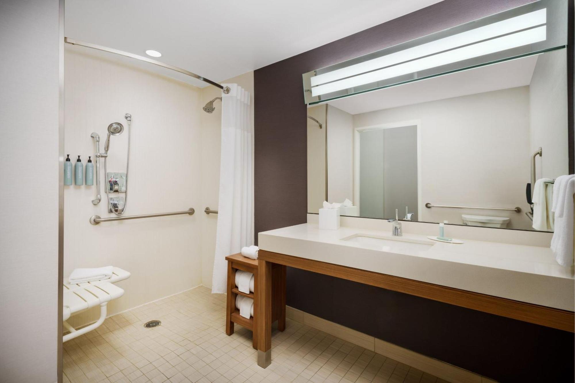 Courtyard By Marriott Phoenix Mesa Gateway Airport Экстерьер фото