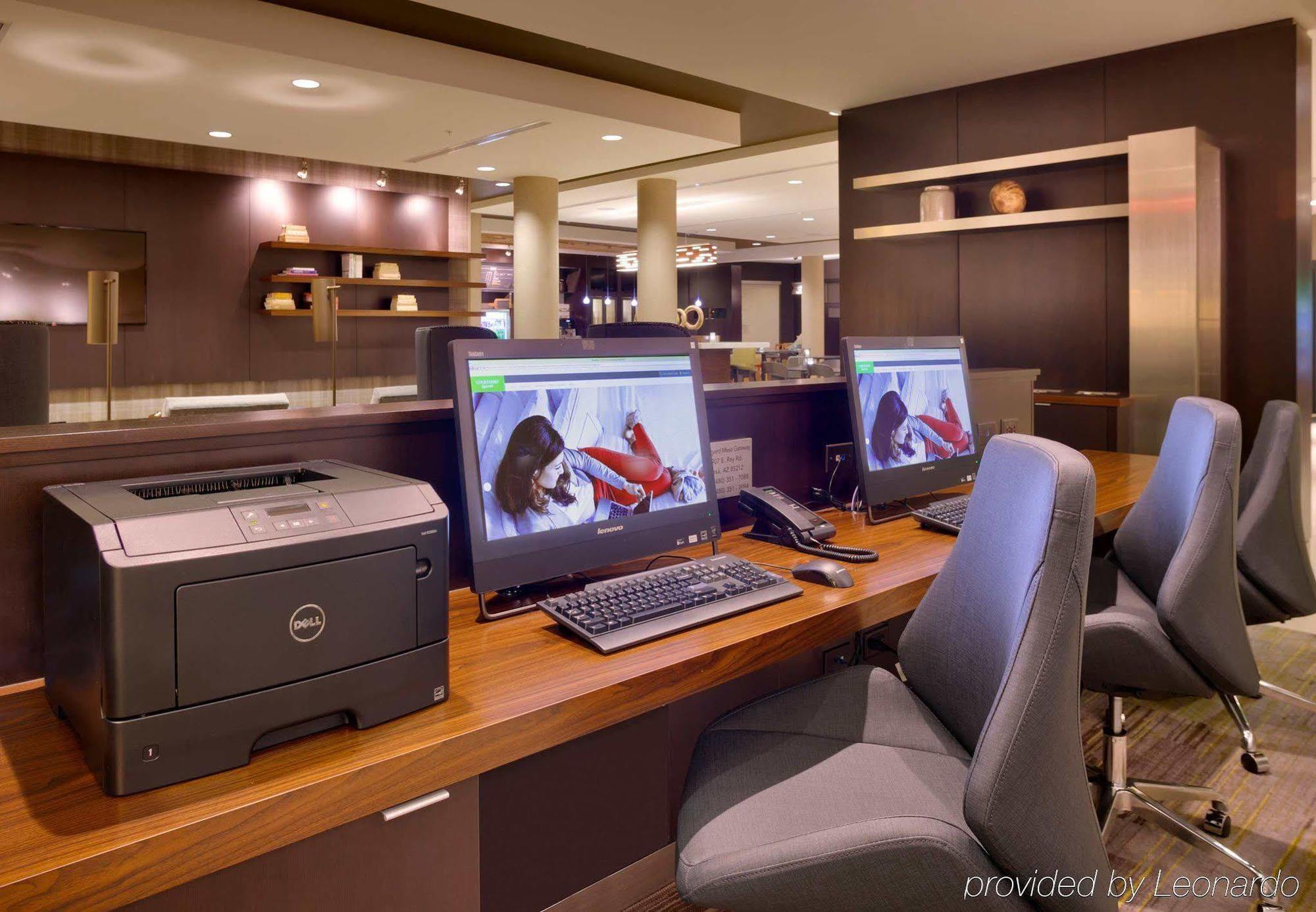 Courtyard By Marriott Phoenix Mesa Gateway Airport Экстерьер фото